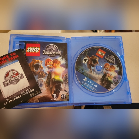 LEGO Jurassic World (Sony PlayStation 4, 2015) - Picture 3 of 4